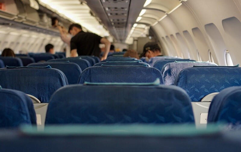 Hunde im Flugzeug - gut vorbereitet kein Problem! 6 hunde-im-flugzeug-als-handgepaeck